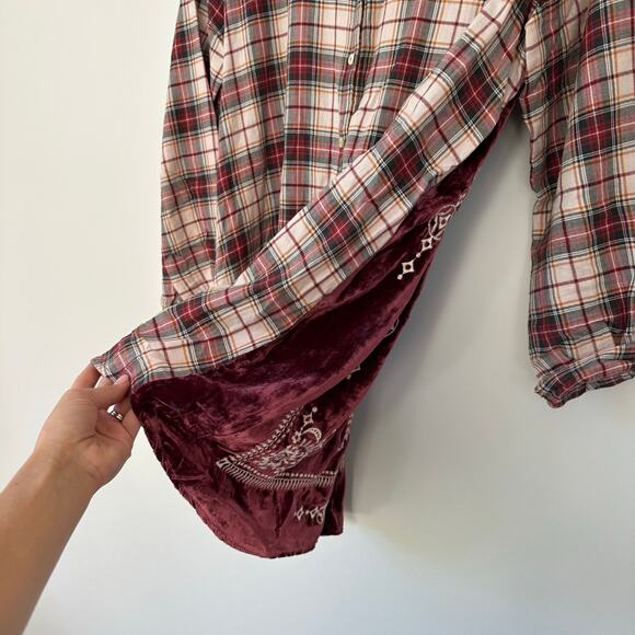 Johnny Was 3J Workshop Lorie Plaid Embroidered Shirt Burgundy M - Picture 8 of 10